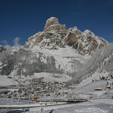 Garni Tofana Hotell Corvara Exteriör bild