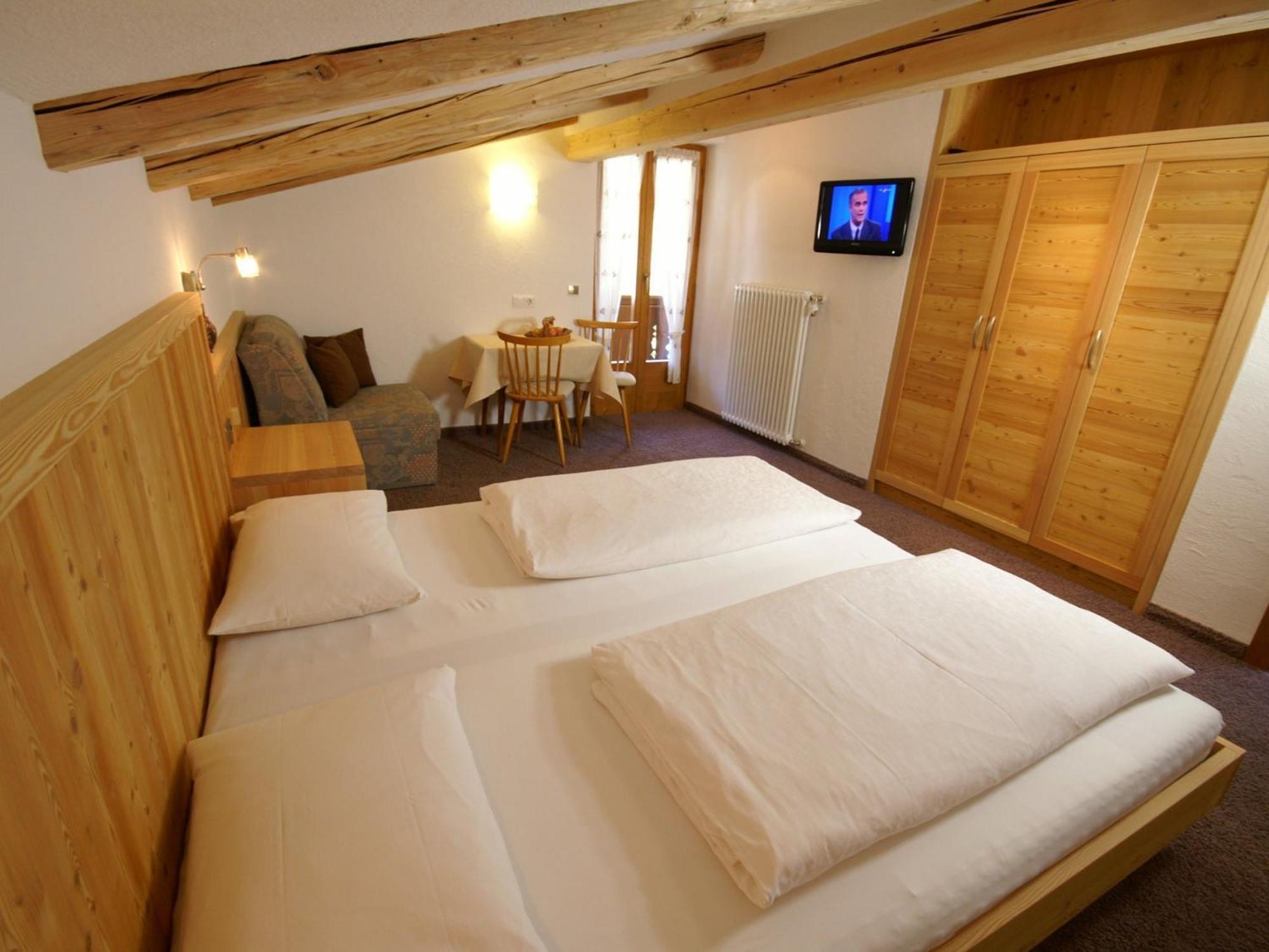 Garni Tofana Hotell Corvara Exteriör bild